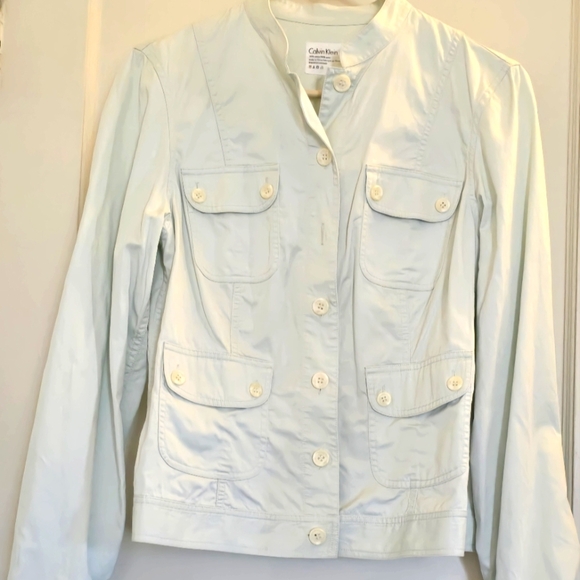Calvin Klein Soft Green Cotton Fabric jacket style blouse/light jacket Like New! - Picture 2 of 7